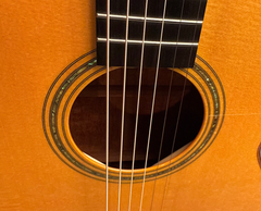 Beneteau 000-12 fret guitar abalone rosette