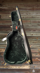 Froggy Bottom H-12 guitar case interior