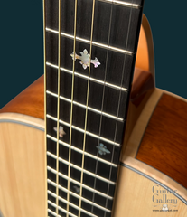 Froggy Bottom L dlx Parlor guitar fretboard inlay