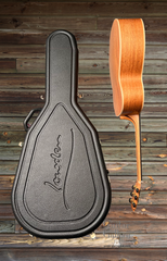Lowden O20 Mahogany guitar with case
