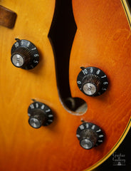 Gibson ES-175D archtop controls
