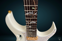 Ibanez Steve Vai Signature Pia3761 Electric Guitar fretboard inlay