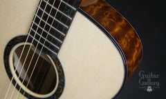 Osthoff OM Tree mahogany guitar upper bout