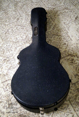 Strahm Eros guitar Main Stage case