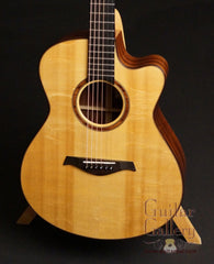 Alberico OMc guitar