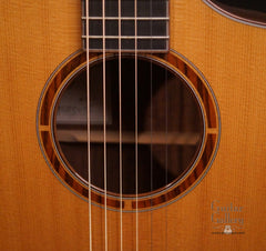 Breedlove C25W guitar rosette
