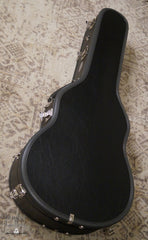 Lowden F32c guitar Ameritage case
