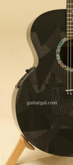 RainSong Graphite Guitars Guitar: Black Ice Graphite Black Ice Jumbo