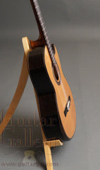 Maingard Guitar: African Blackwood CrossOver Nylon String
