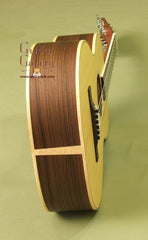 Larrivee Guitar: Rosewood Special Edition Parlor