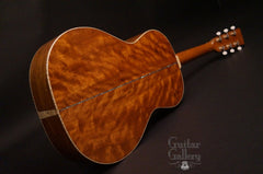 Froggy Bottom R12 guitar sinker mahogany back glam shot