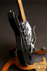 Rickenbacker 325V63 Jetglo electric guitar side