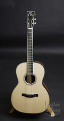 Santa Cruz 000-12 fret custom guitar