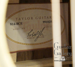 Taylor 814-BCE 25th anniversary guitar label