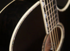 Taylor DDSM black guitar detail