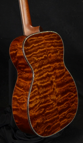 The TREE Mahogany Guitars