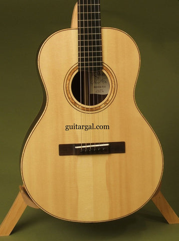 R S Muth Guitars at Guitar Gallery
