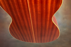 Brondel C3 Sapele guitar back center stripe