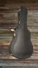 Cumpiano Sycamore OM guitar case