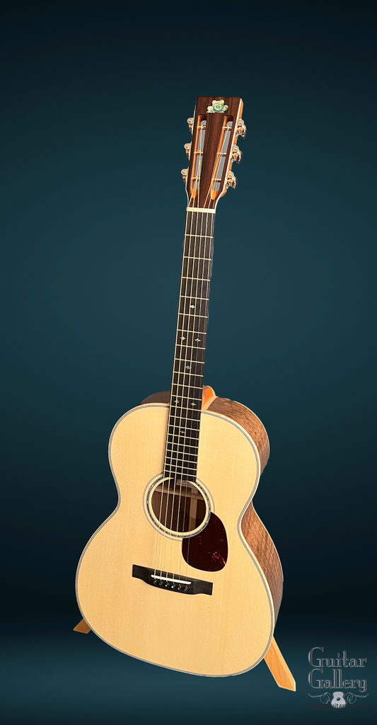 Froggy Bottom Guitars H 12 Dlx Walnut Guitar Guitar Gallery