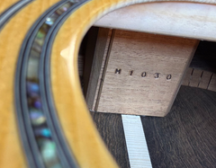 Froggy Bottom M Dlx Brazilian Rosewood Guitar