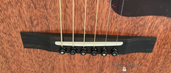 Froggy Bottom R12 Dlx All Mahogany Guitar bridge