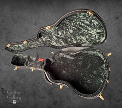 Froggy Bottom Case interior