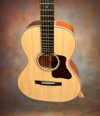 Froggy Bottom R12 mahogany guitar Adirondack spruce top