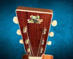 Froggy Bottom R-14 Dlx guitar #R2596 headstock abalone logo