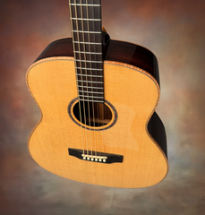 Langejans R-6 acoustic Baritone guitar spruce top