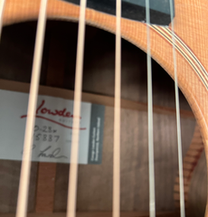 Lowden O23x custom Walnut guitar interior label