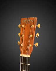 Martin 000-18 GE 1937 guitar headstock