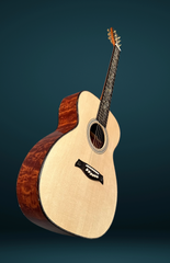 Osthoff the TREE Mahogany OM guitar glam shot front