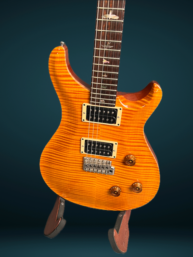 Artist online series guitars