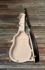 Santa Cruz 1934 D mahogany guitar case interior