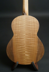 Sheeran W04 Walnut guitar back