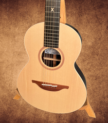 Sheeran Stadium Ltd Edition Guitar Sitka spruce top