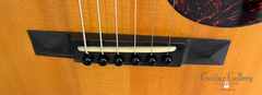 Schoenberg Soloist guitar pyramid bridge