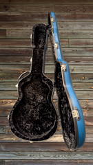 Strahm 10th Anniversary Guitar case interior
