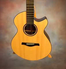 Strahm Eros C Brz guitar with Italian spruce top