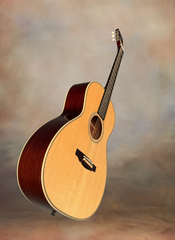 Tippin 000-12T 3 piece back guitar glam shot