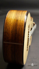 Maingard Romantica Classical guitar with bevel
