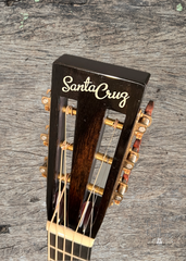 Santa Cruz 00-DE Limited Edition guitar slotted headstock