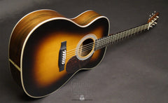 Martin 000-28ECB Sunburst guitar