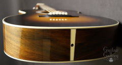 Martin 000-28ECB Sunburst guitar end