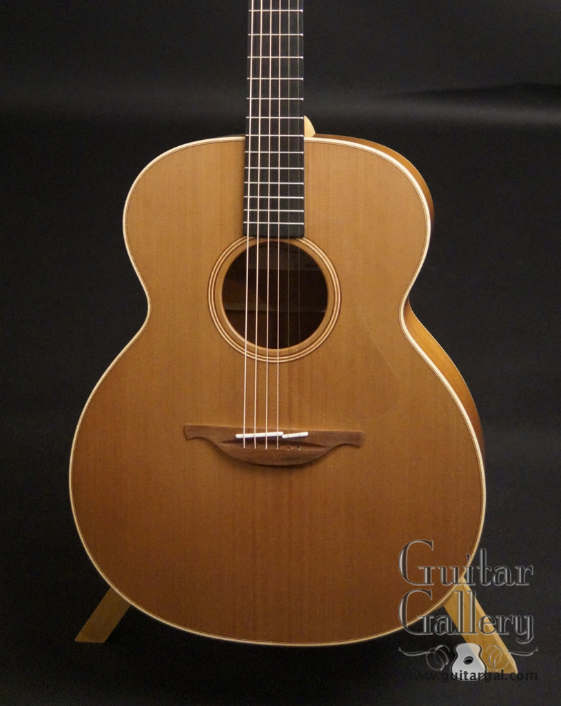 Lowden O22x guitar cedar top