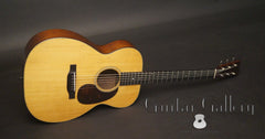 1934 Martin 000-18 guitar glam shot