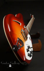 Rickenbacker 360 Fireglo electric guitar end