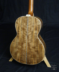 Froggy Bottom A12 Dlx walnut guitar back