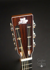 Froggy Bottom A-12 guitar headstock
